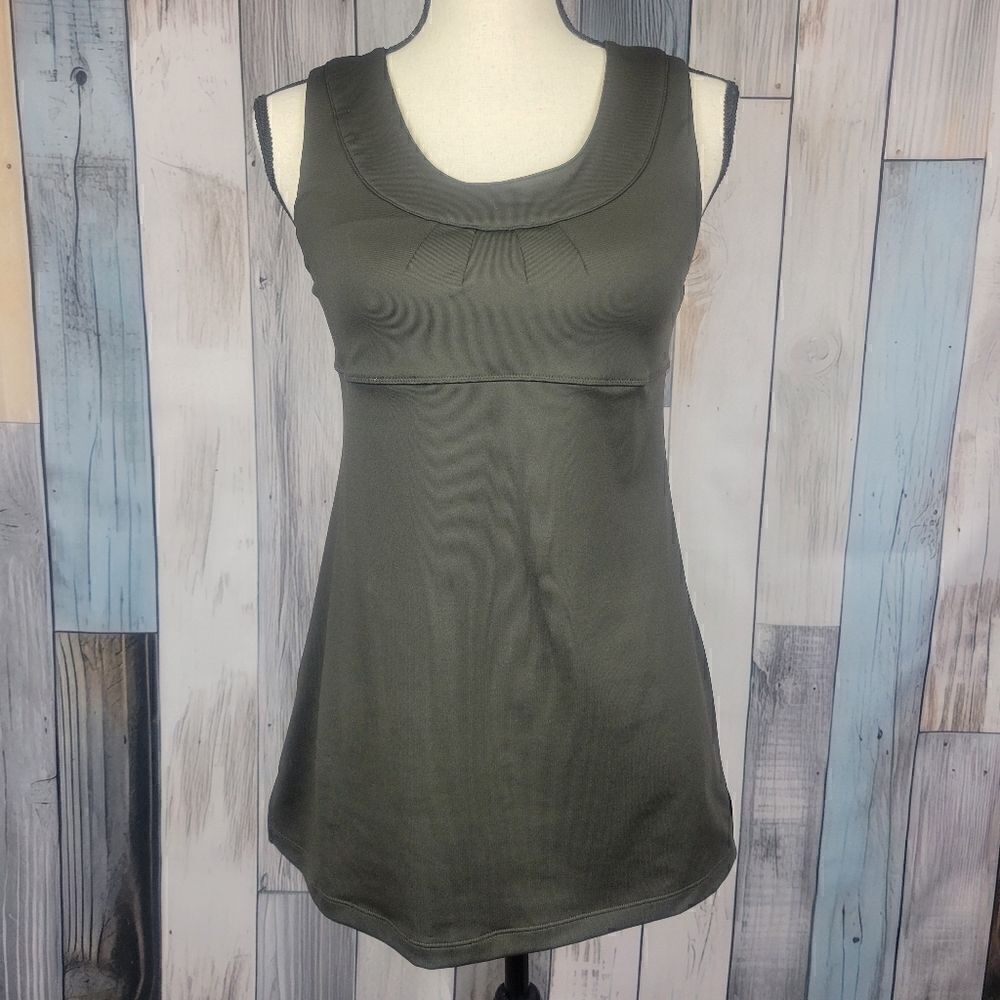Athleta Dark Green Sleeveless Top with Built-in Bra size 34C